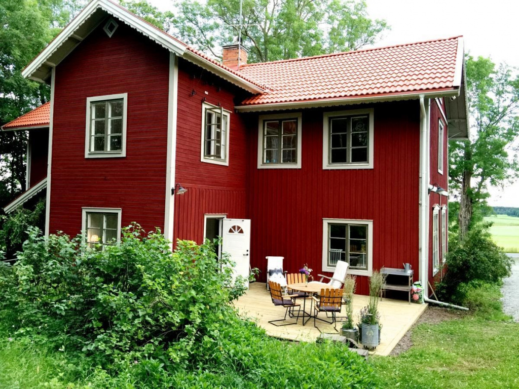 Дом с красной крышей (73 фото)
